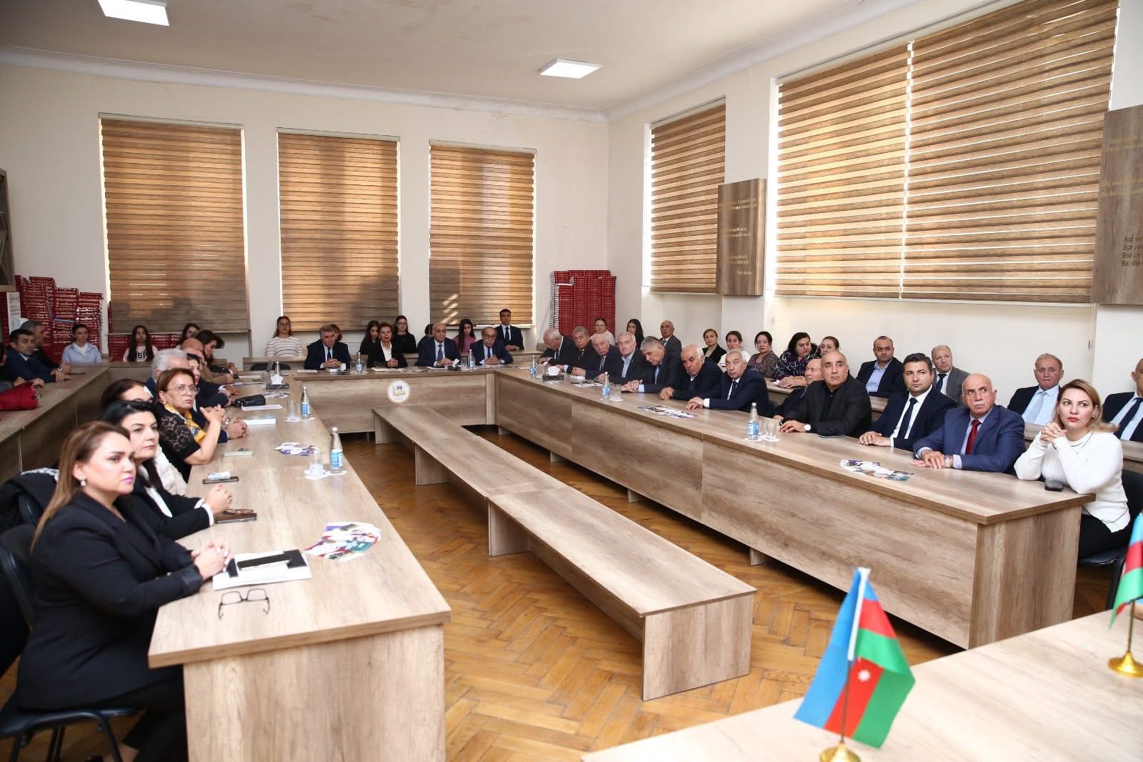 HƏSƏN MİRZƏYEVİN 98 İLLİK YUBLEYİNƏ HƏSR OLUNMUŞ TƏDBİR KEÇİRİLMİŞDİR