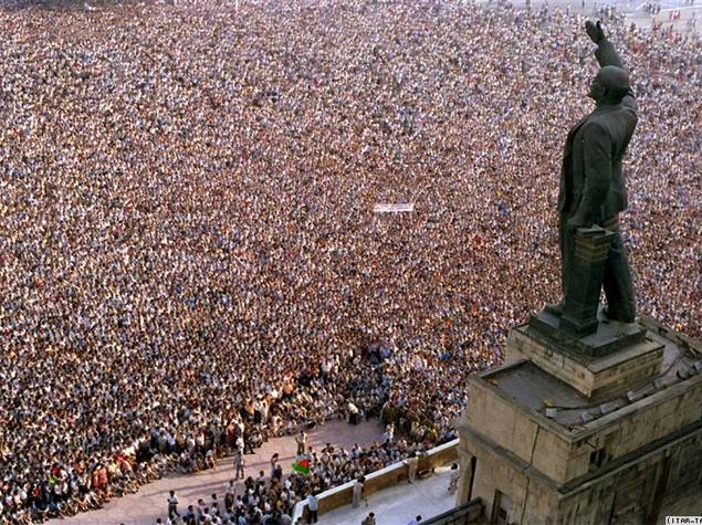 MİLLİ DİRÇƏLİŞ GÜNÜ