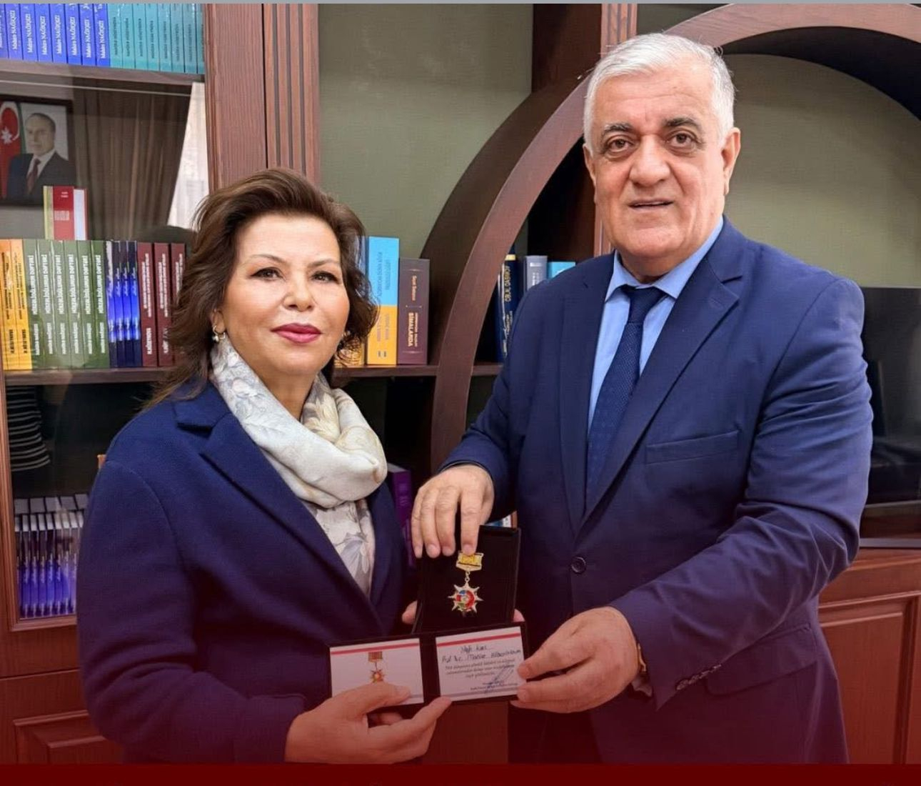 PROFESSOR MAHİRƏ HÜSEYNOVAYA MÜKAFAT VERİLİB